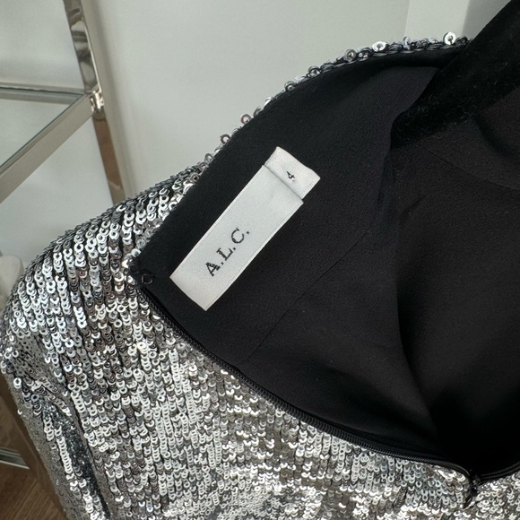 A.L.C crop top - Picture 2 of 3